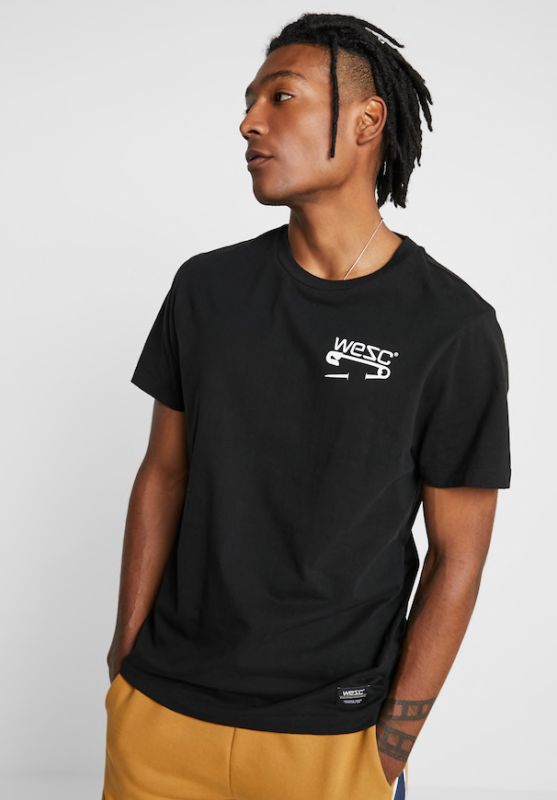 Футболка WeSC FW19 Max safety pin black